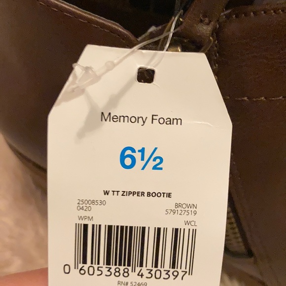 Zipper Boot - Picture 8 of 8